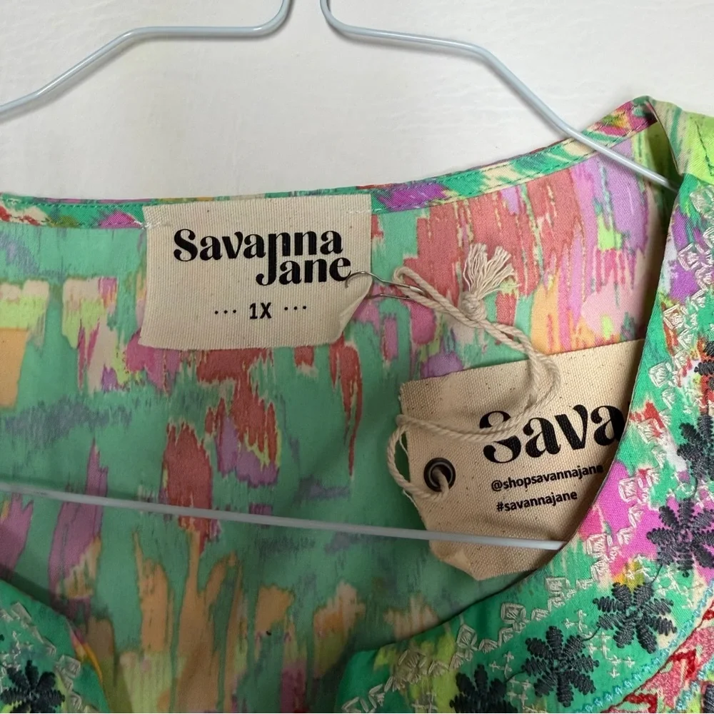 Savanna Jane Arcadia  Floral Embroidered Tunic size 1X nwt - Picture 5 of 10